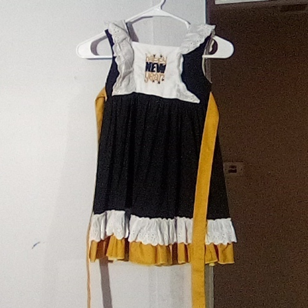 HAND MADE girls "happy new year dress" size 6-7